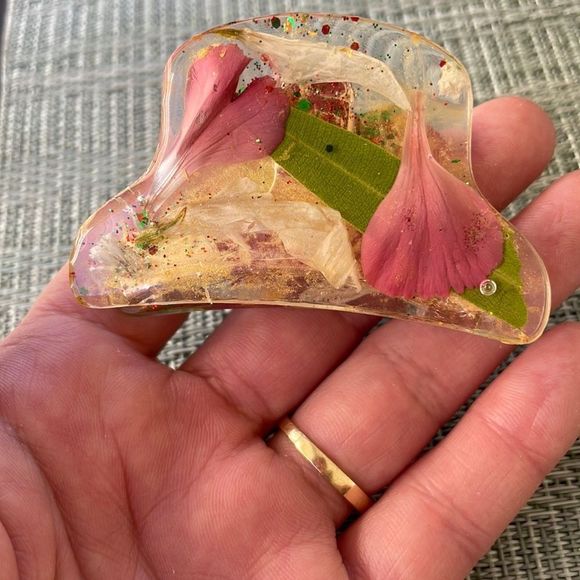 XMAS Handmade Pressed Flower Holiday Claw Hair Clip Mound Top - Picture 4 of 9